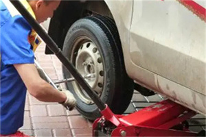 岳池附近拖车24小时服务热线电话