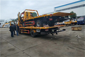 岳池同城汽车补胎